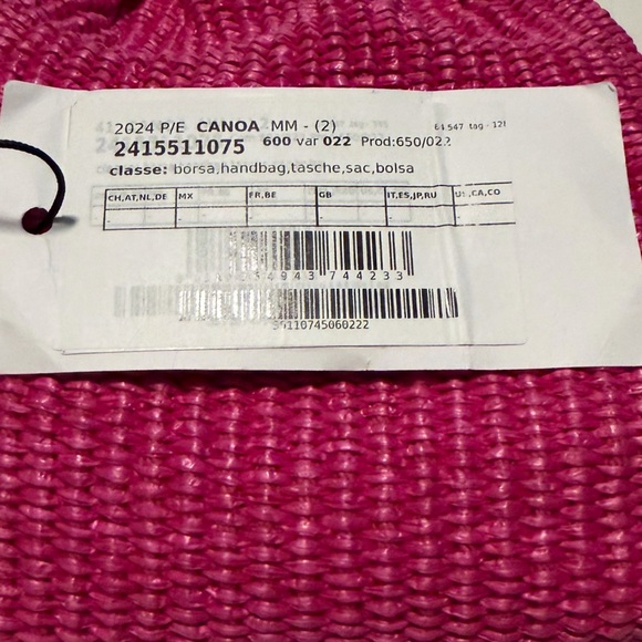 MaxMaraDrawstring dustBagincluded fuchsia pink raffia MAX MARA WEEKEND BAG